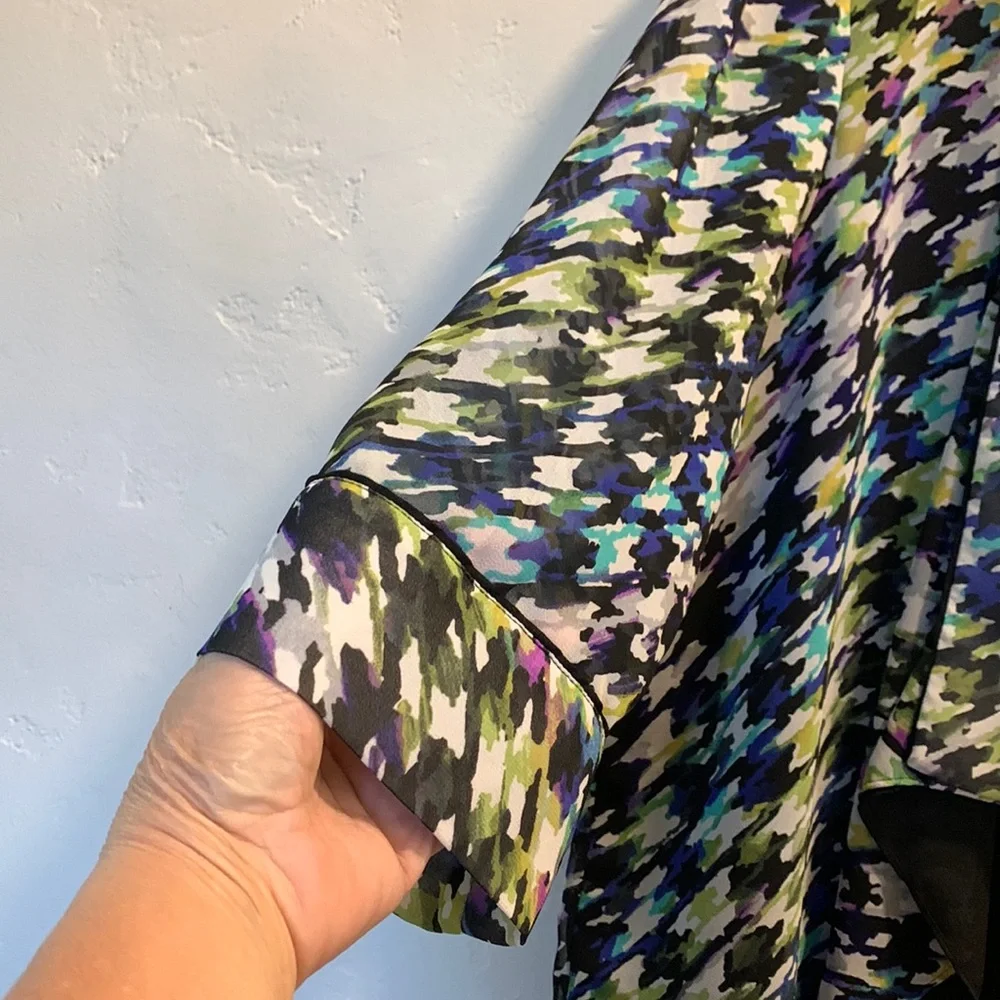 2-Piece Checked Tank & Jacket Set Size Large